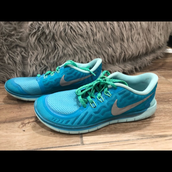 nike free runs 5.0 - Picture 2 of 6